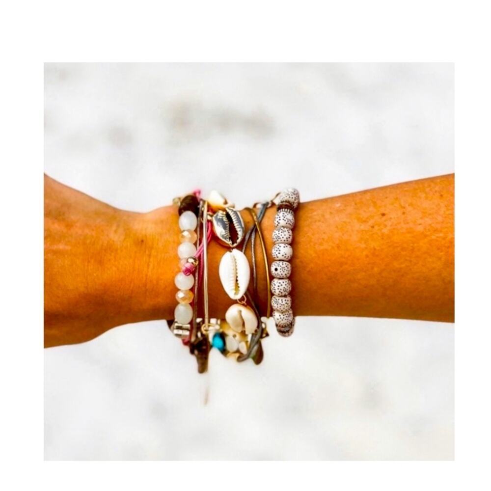 Logan Tay Adjustable Shell Bracelet.